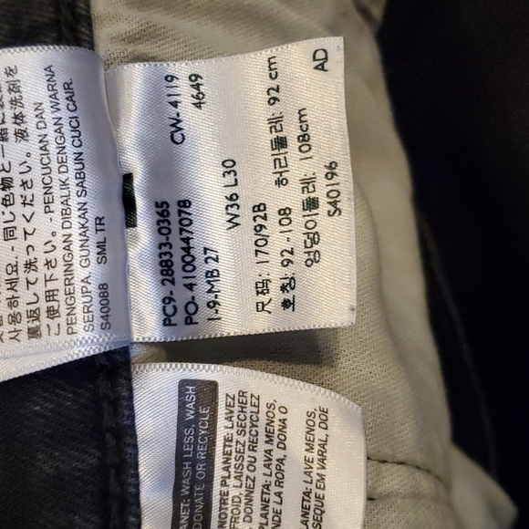 "Ripped" 512 Levi's - Picture 15 of 16